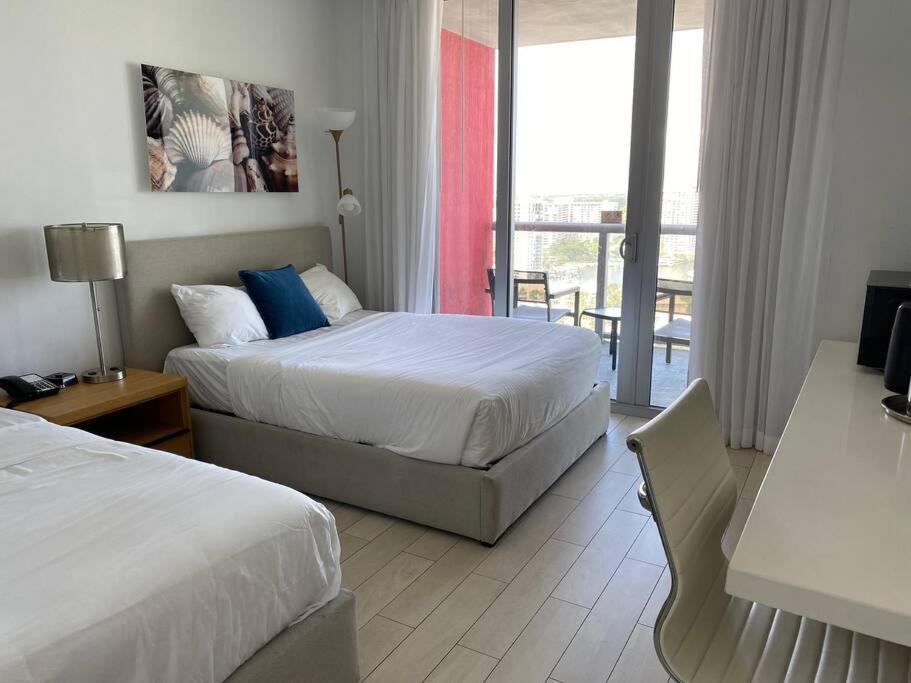Amazing Studio Beach Walking Distance! 26B Hallandale Beach Dış mekan fotoğraf