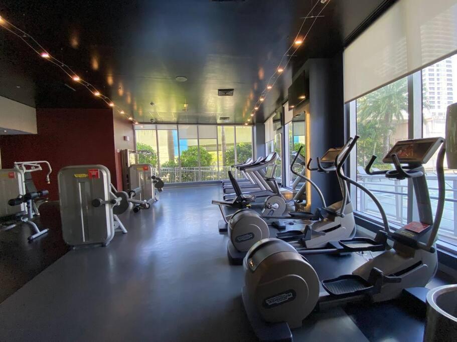 Amazing Studio Beach Walking Distance! 26B Hallandale Beach Dış mekan fotoğraf